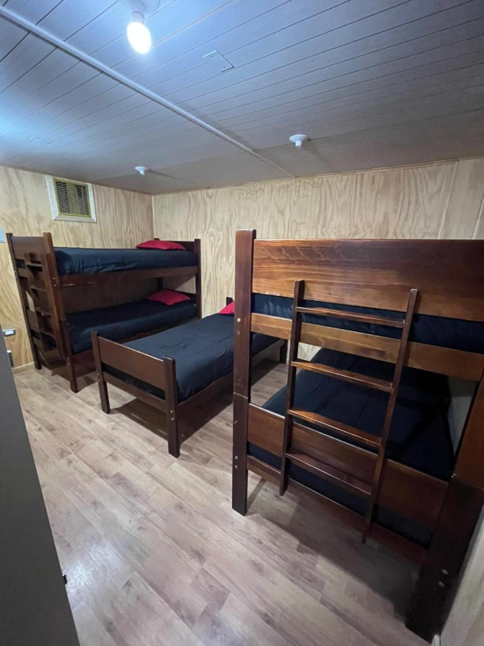 Umantue Hostel Panguipulli Buitenkant foto