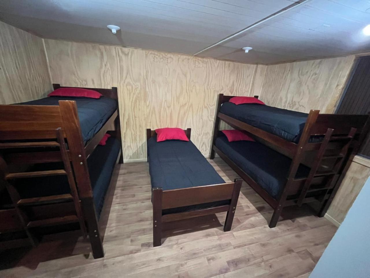 Umantue Hostel Panguipulli Buitenkant foto