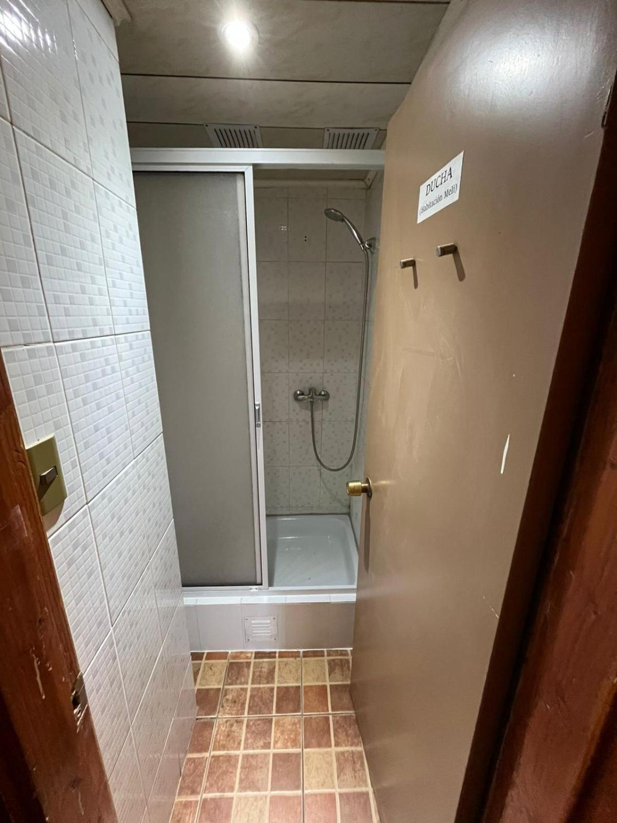 Umantue Hostel Panguipulli Buitenkant foto
